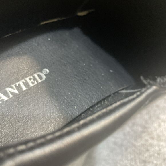 Wanted Hidden-Wedge Sneakers Bushkill Black Tag Says 10 Fits Like 9 - Picture 16 of 16